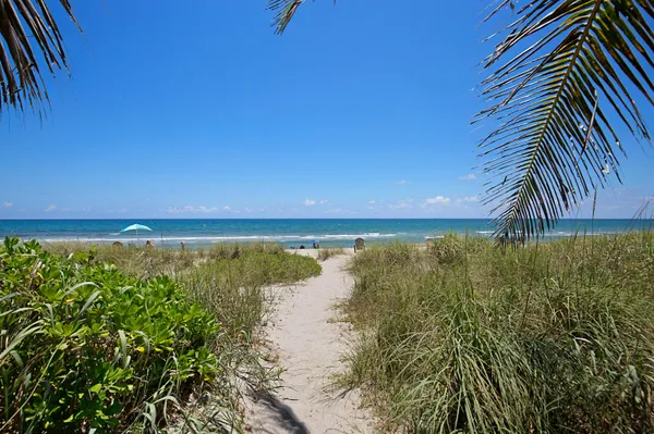 $5,000 | 2121 North Ocean Boulevard, Unit 1105W, Boca Raton, FL 33431