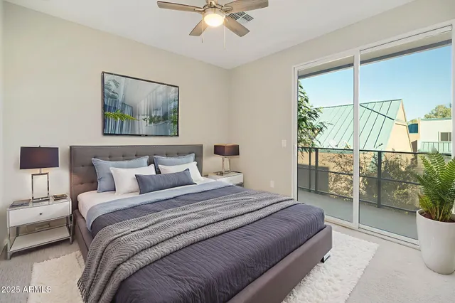 $599,000 | 901 South Smith Road, Unit 1046, Tempe, AZ 85281