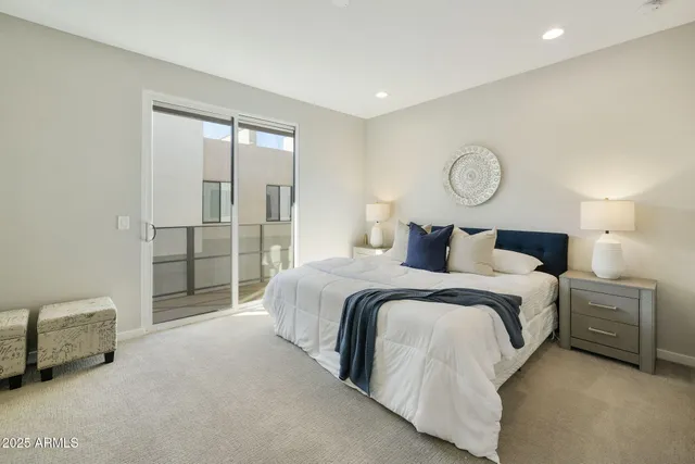 $599,000 | 901 South Smith Road, Unit 1046, Tempe, AZ 85281