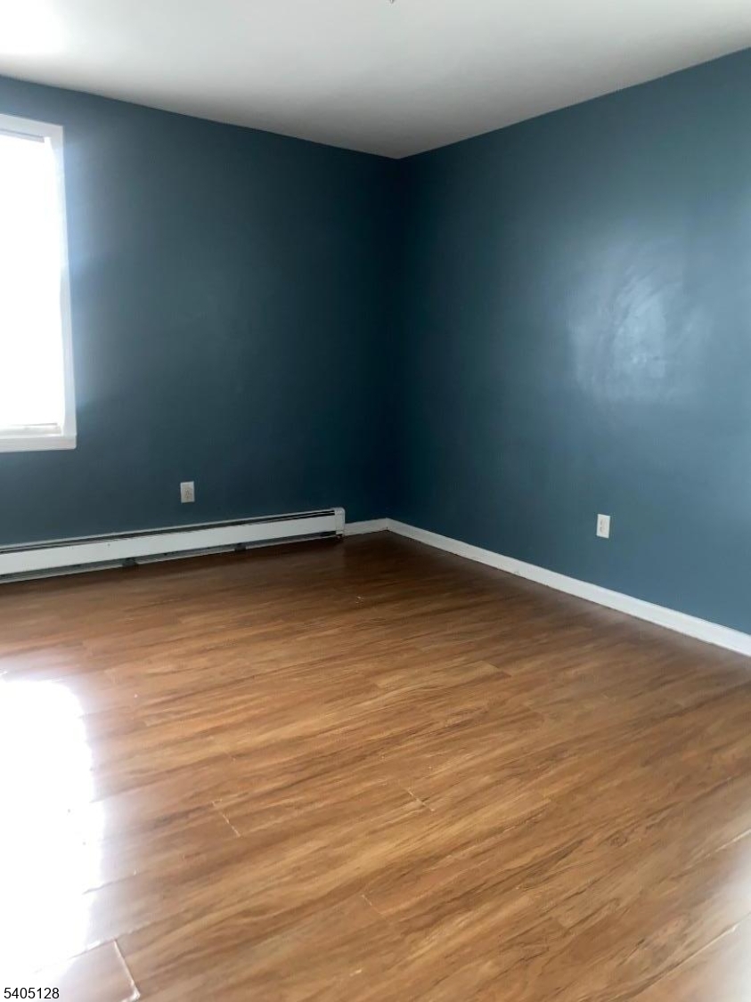 241 Wainwright Street Newark, NJ 07112 - Photo 4 of 4