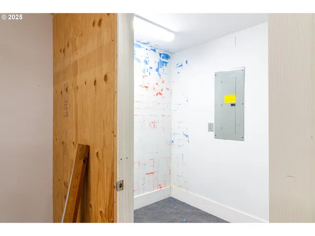 a view of bathroom with a shower curtain