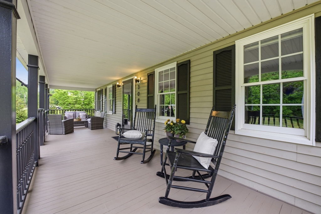 308 Brimfield Road Warren, MA 01083 - Photo 6 of 42