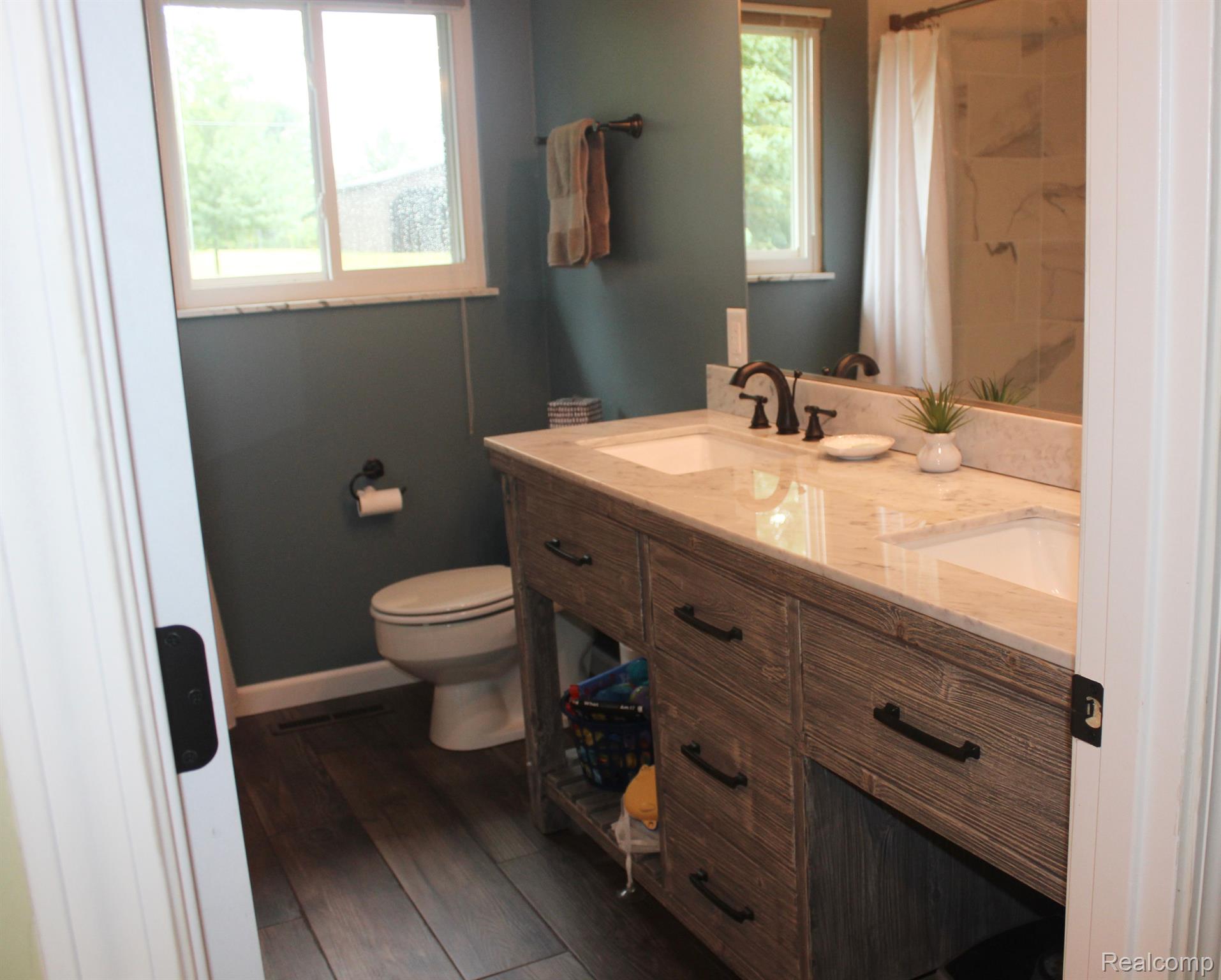 5691 Dexter-Pinckney Road Dexter, MI 48130 - Photo 19 of 34