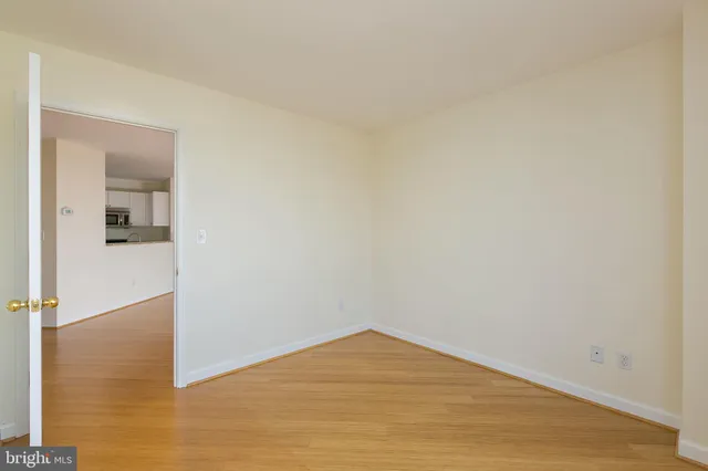 $3,150 | 100 Harborview Drive, Unit 513, Baltimore, MD 21230