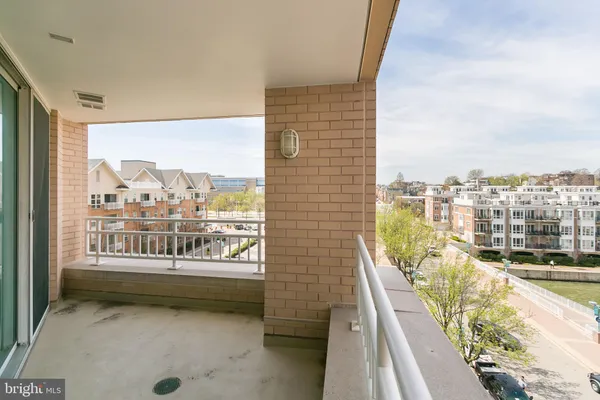 $3,150 | 100 Harborview Drive, Unit 513, Baltimore, MD 21230