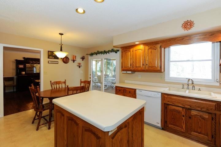 708 Knight Bridge Road Maryville, TN 37803 - Photo 5 of 39 Gallery Image 5