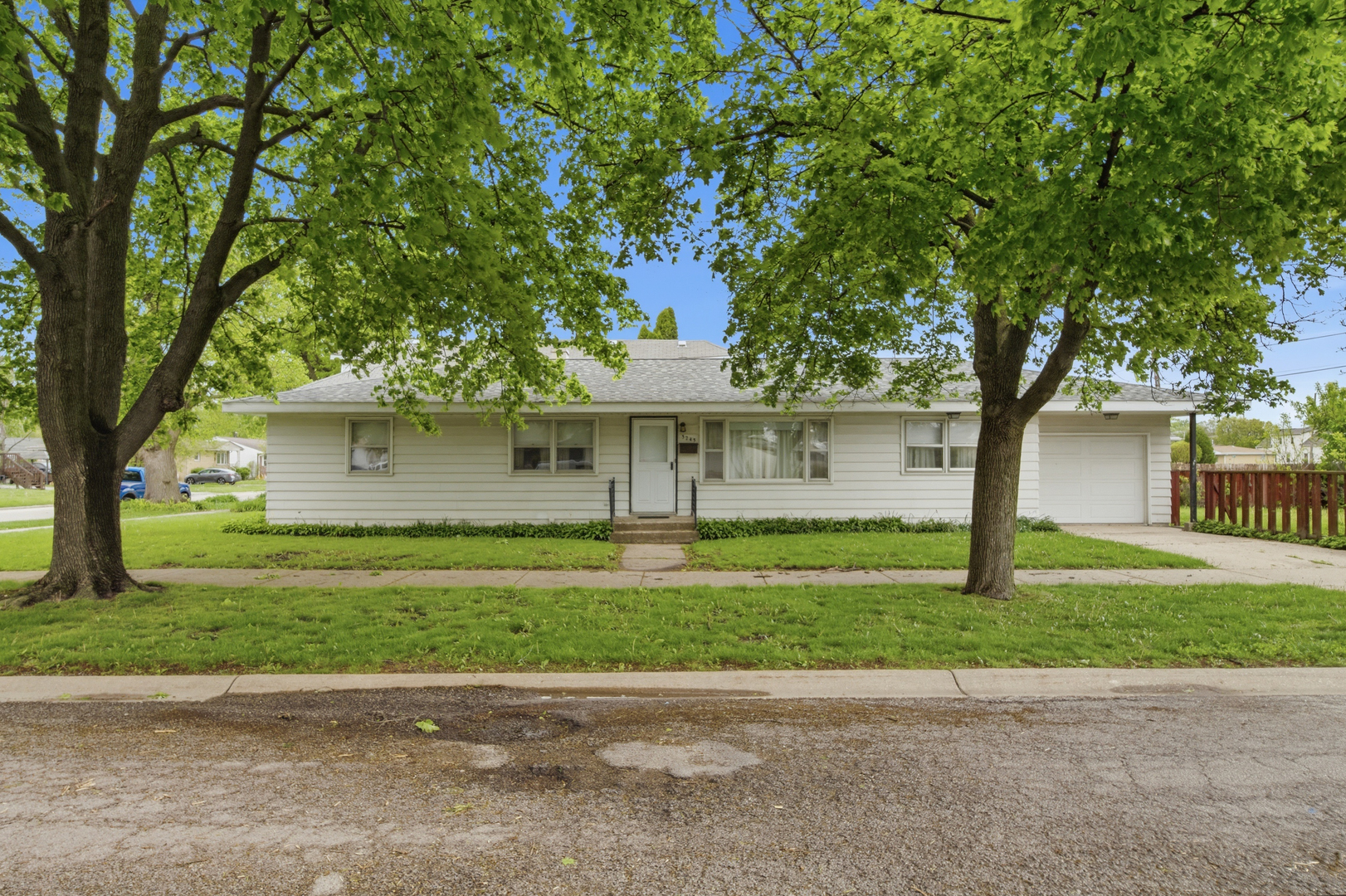 3245 Halsted Street Steger, IL 60475 - Photo 2 of 16