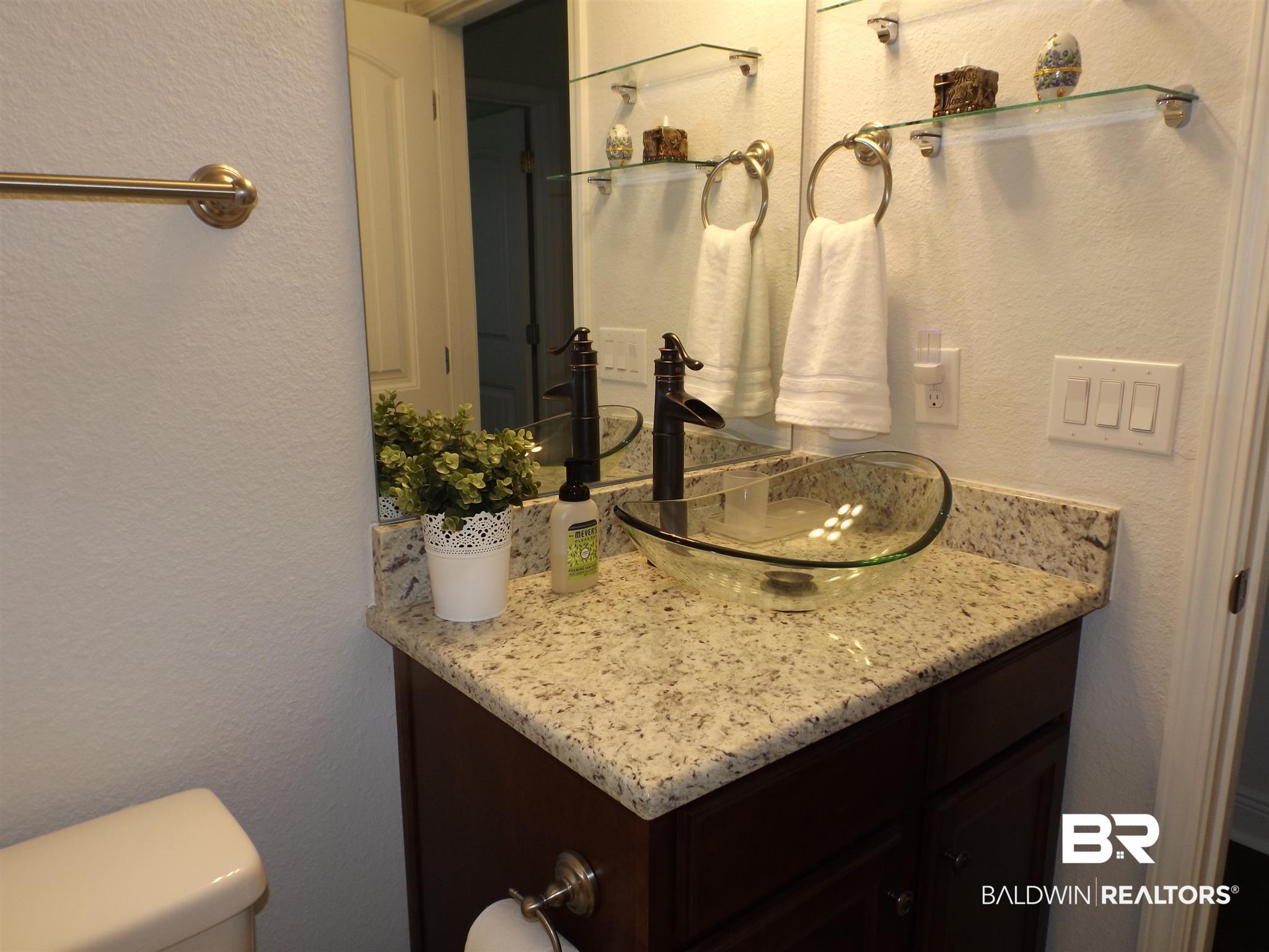 27437 Elise Court Daphne, AL 36526 - Photo 30 of 39 Guest Bathroom