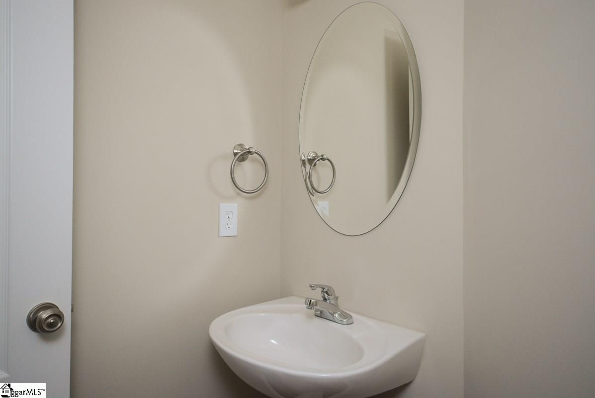 6 Wateree Way Simpsonville, SC 29680 - Photo 24 of 36 Gallery Image 24