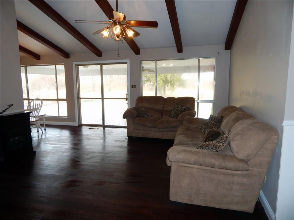 8950 Haddix Road Fairborn, OH 45324 - Photo 9 of 24
