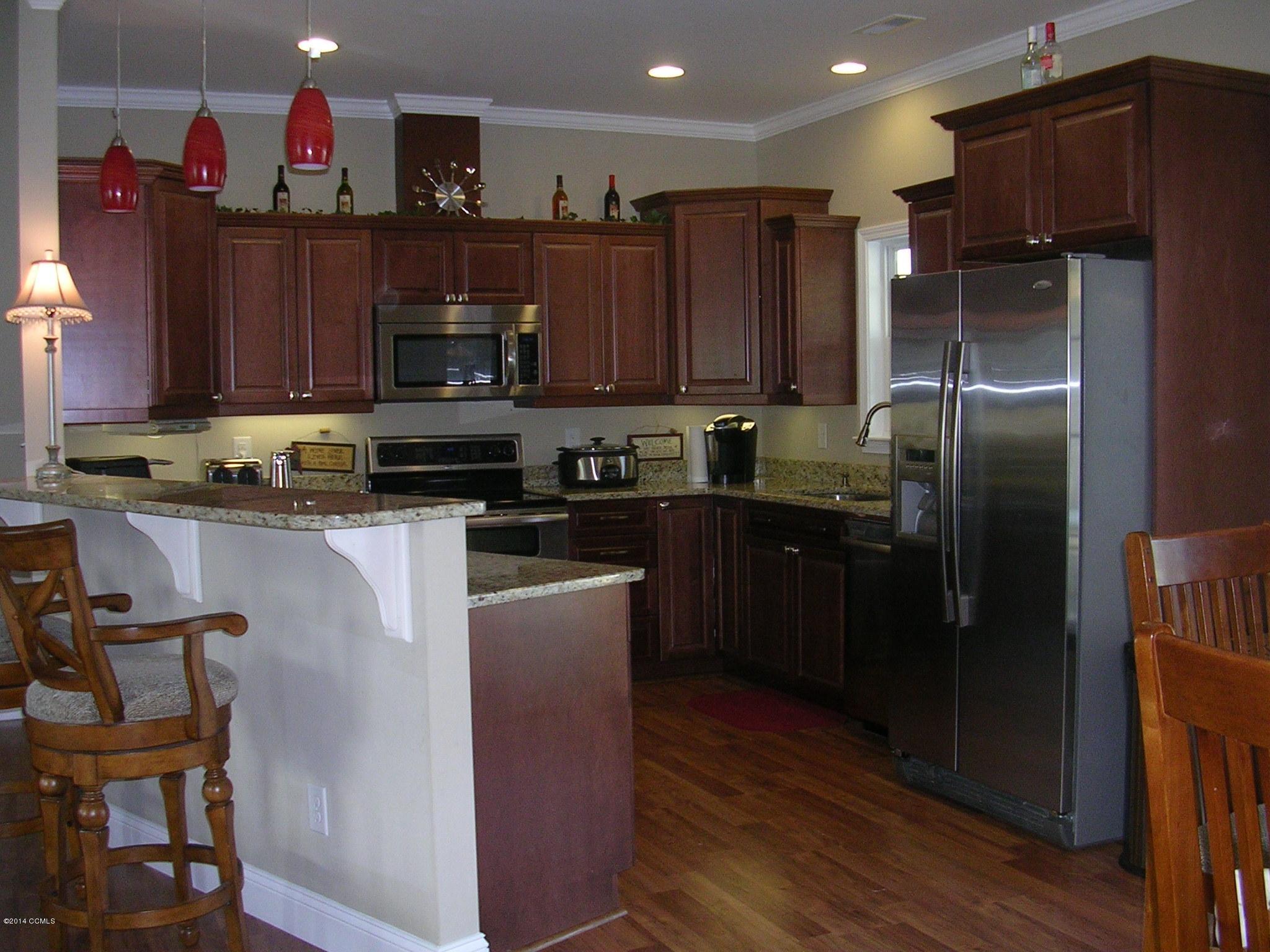 kitchen (2)