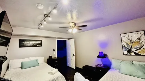 $16,000 | 3160 Belcastro Street, Las Vegas, NV 89117