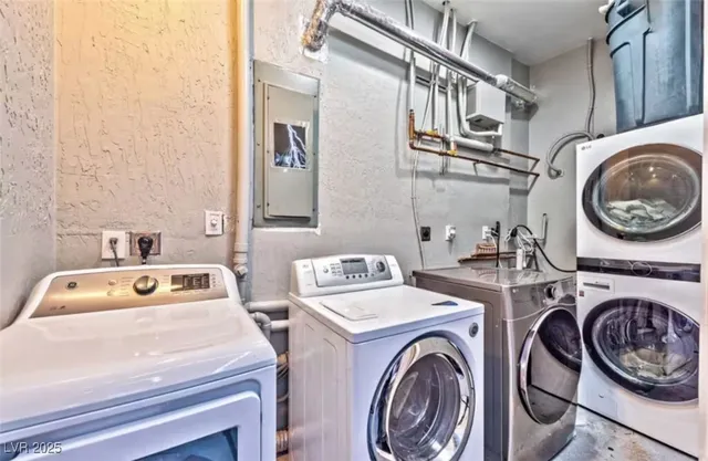 $16,000 | 3160 Belcastro Street, Las Vegas, NV 89117