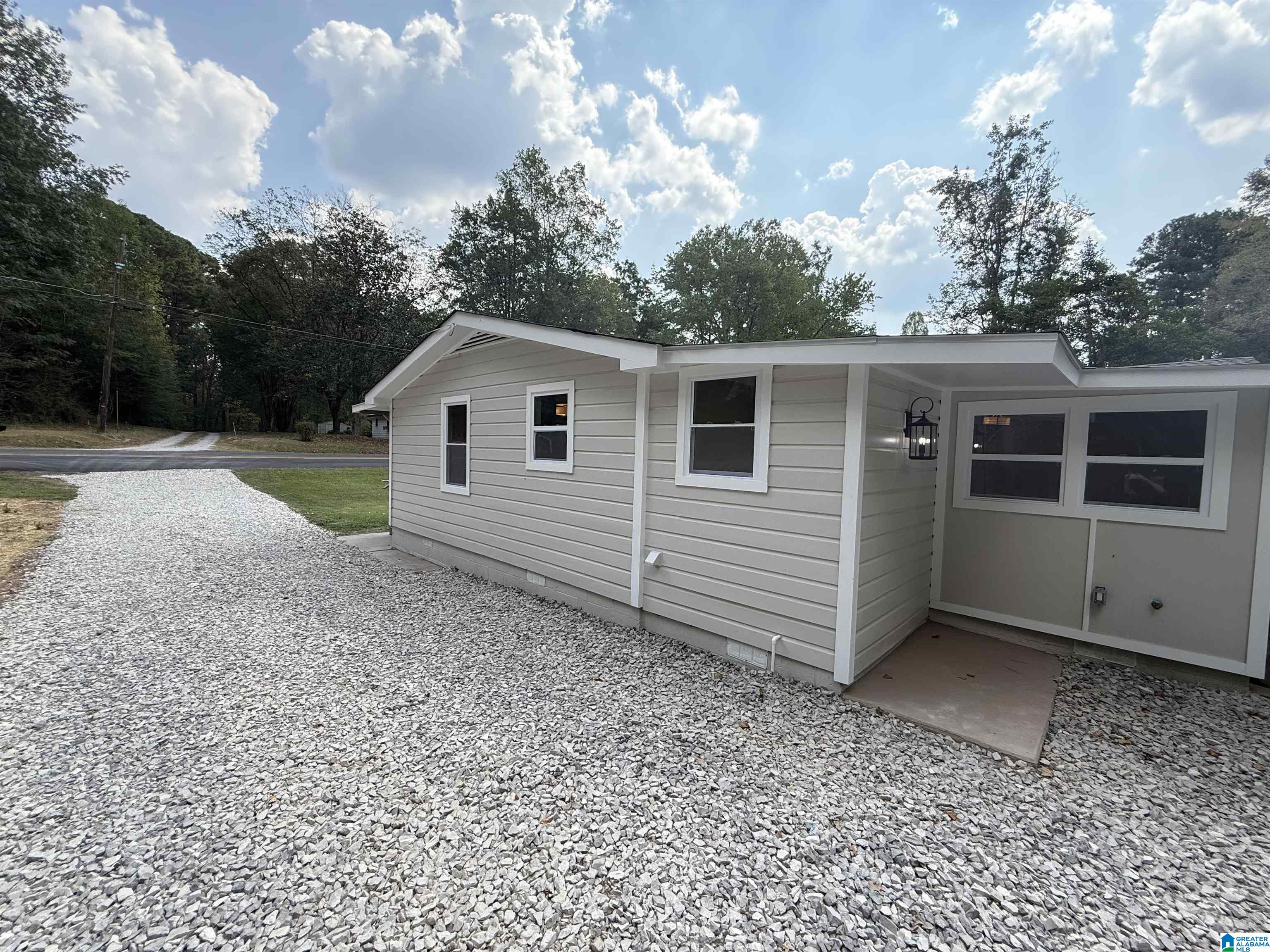 1618 Downs Road Mount Olive, AL 35117 - Photo 17 of 20