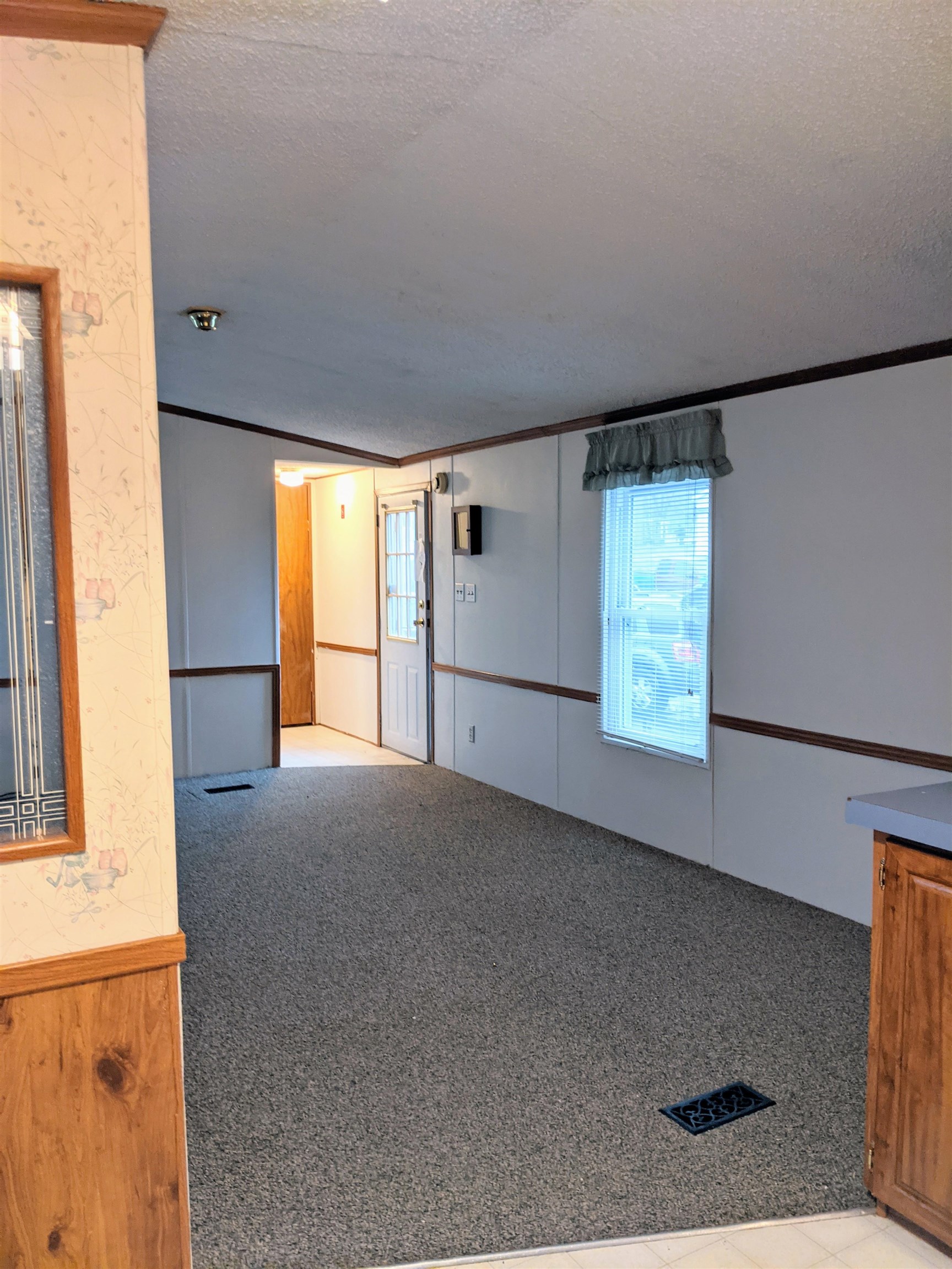 76 Riverview Drive Rochester, NH 03867 - Photo 6 of 12