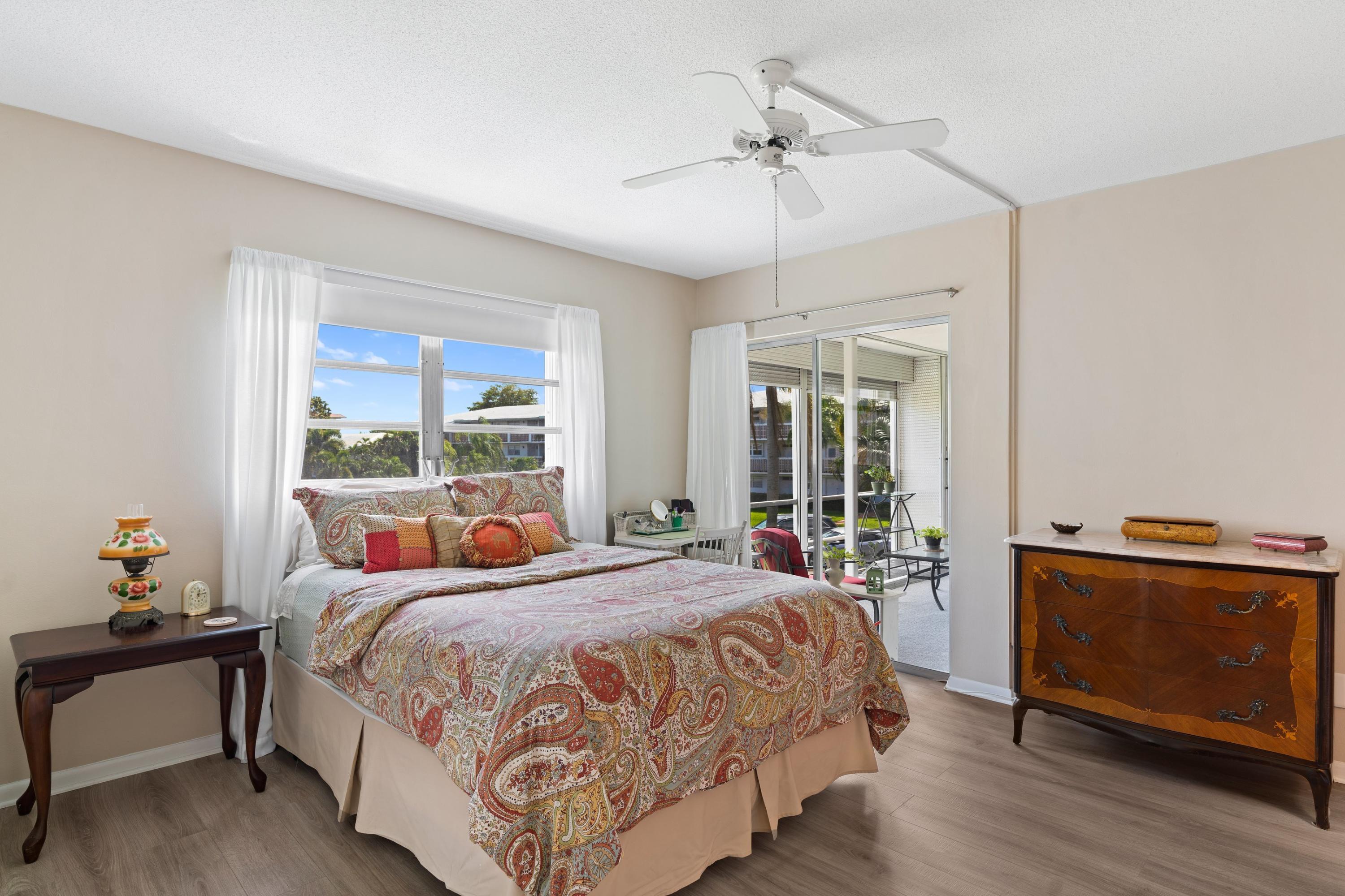 15 Southeast 13th Street, Unit B2 Boca Raton, FL 33432 - Photo 7 of 24 Master Bedroom