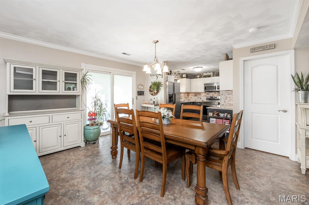 3231 Fielding Lane Shiloh, IL 62221 - Photo 10 of 36 Gallery Image 10