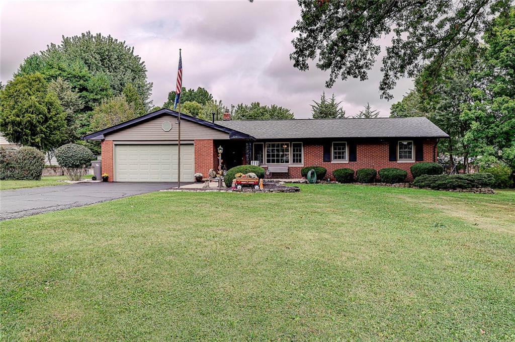 220 East Waterbury Road Indianapolis, IN 46227 - Photo 2 of 40 Gallery Image 2