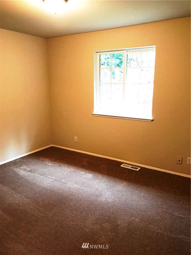 24401 Miller Bay Road Northeast Poulsbo, WA 98370 - Photo 16 of 22