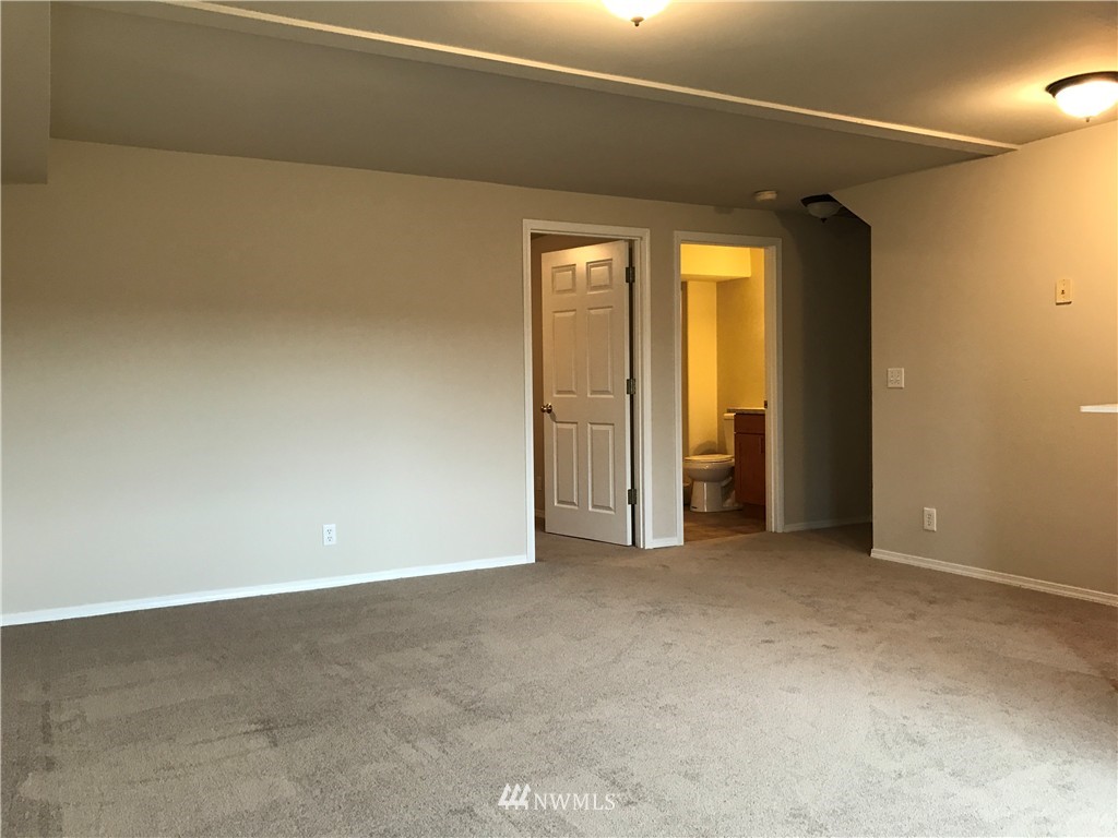 24401 Miller Bay Road Northeast Poulsbo, WA 98370 - Photo 19 of 22