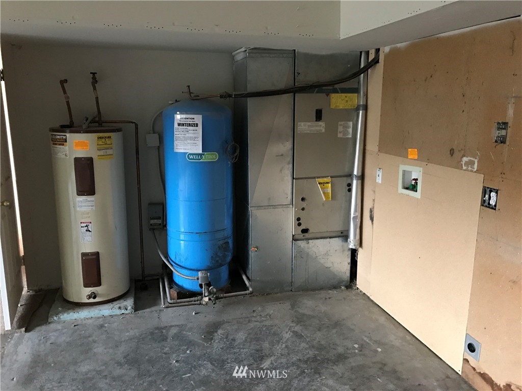 24401 Miller Bay Road Northeast Poulsbo, WA 98370 - Photo 21 of 22