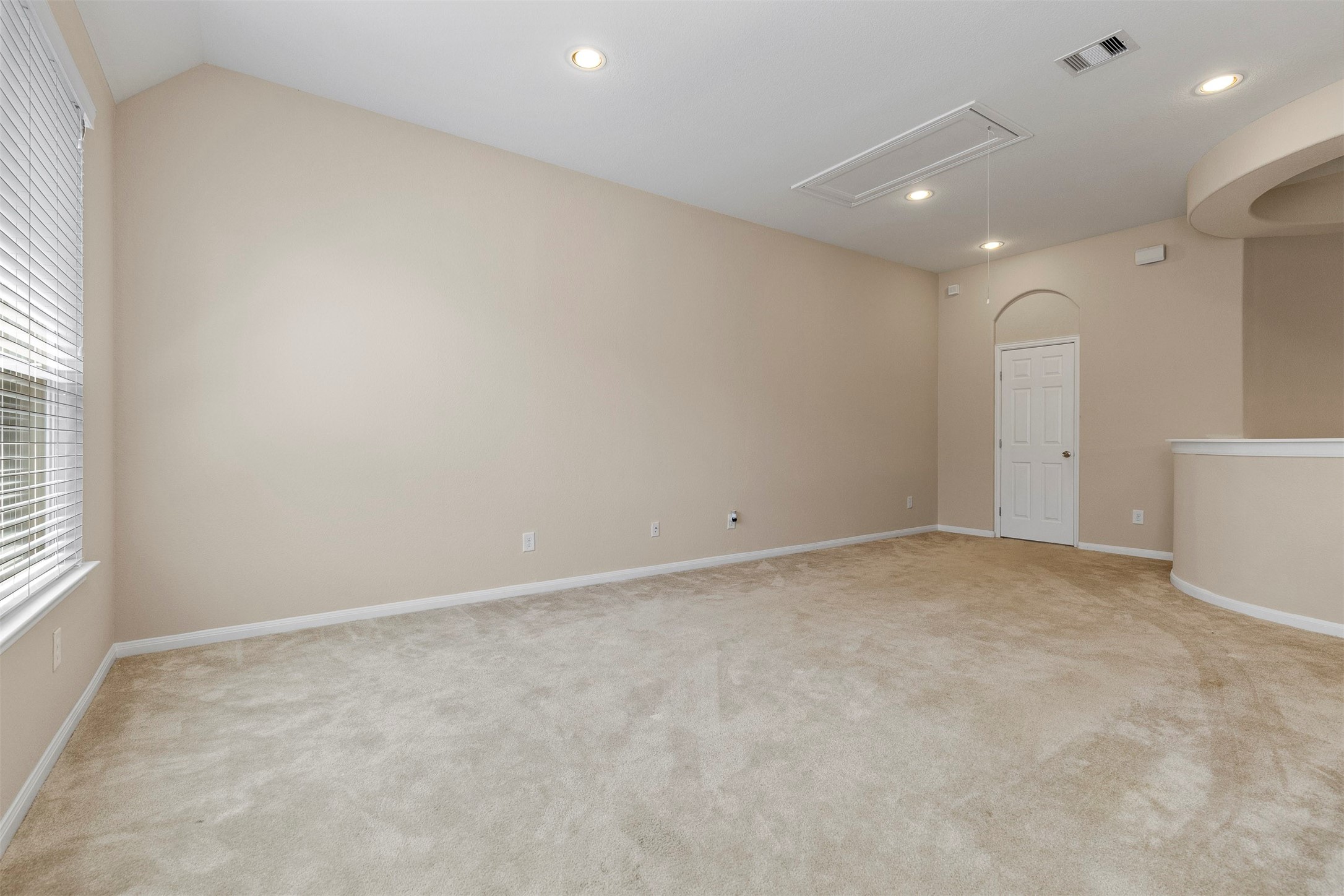 22023 Flashing Ridge Spring, TX 77389 - Photo 21 of 32 Very large game room on 2nd floor!