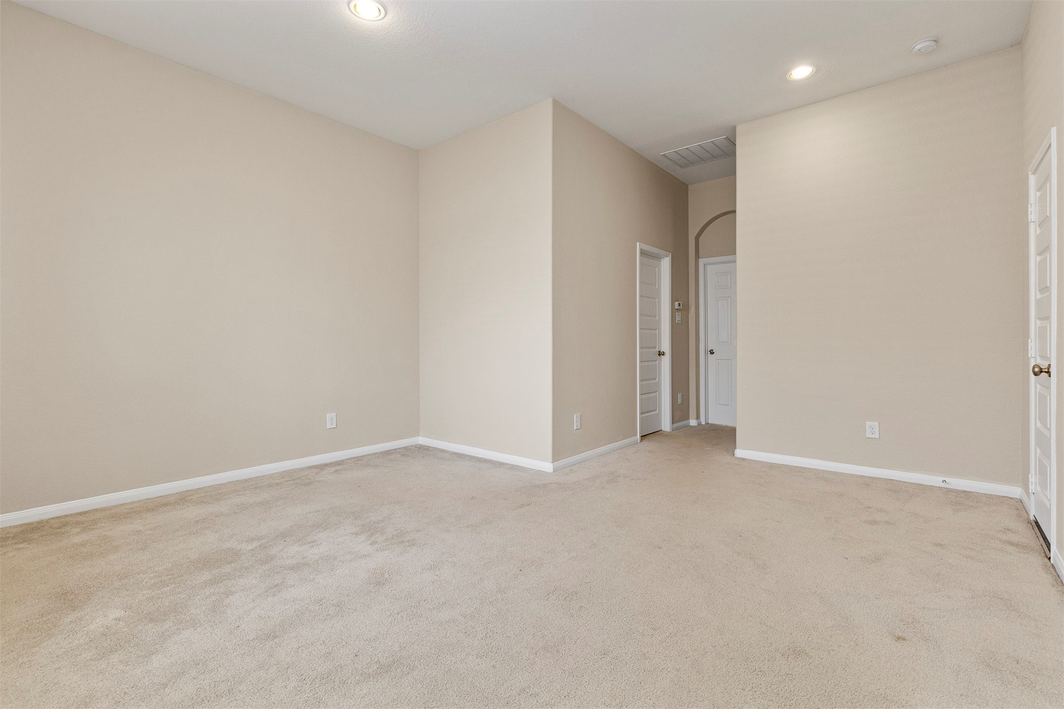 22023 Flashing Ridge Spring, TX 77389 - Photo 23 of 32 Secondary bedroom on 2nd floor.