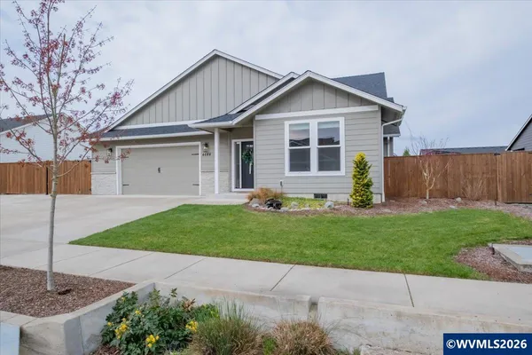 $760,000 | 4644 Crown Lane Northeast, Albany, OR 97321