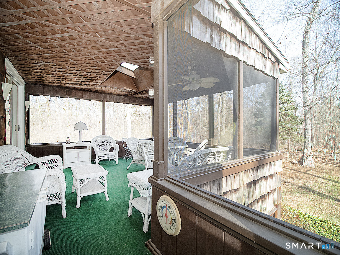 763 Woodruff Road Milford, CT 06461 - Photo 11 of 38