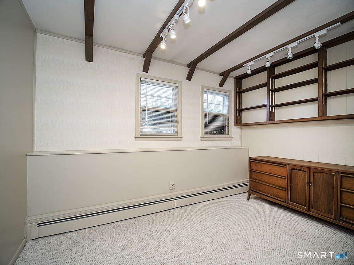 763 Woodruff Road Milford, CT 06461 - Photo 32 of 38