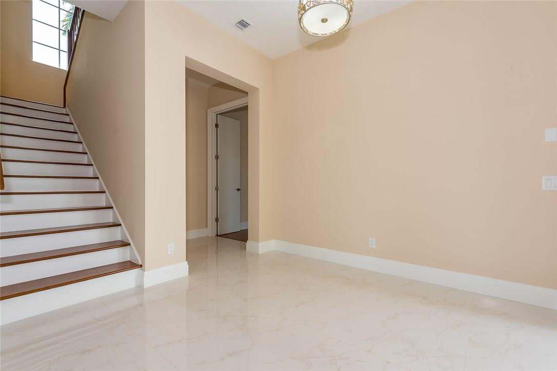 200 Northeast 3rd Avenue Boca Raton, FL 33432 - Photo 31 of 65 ENTRY FOYER
