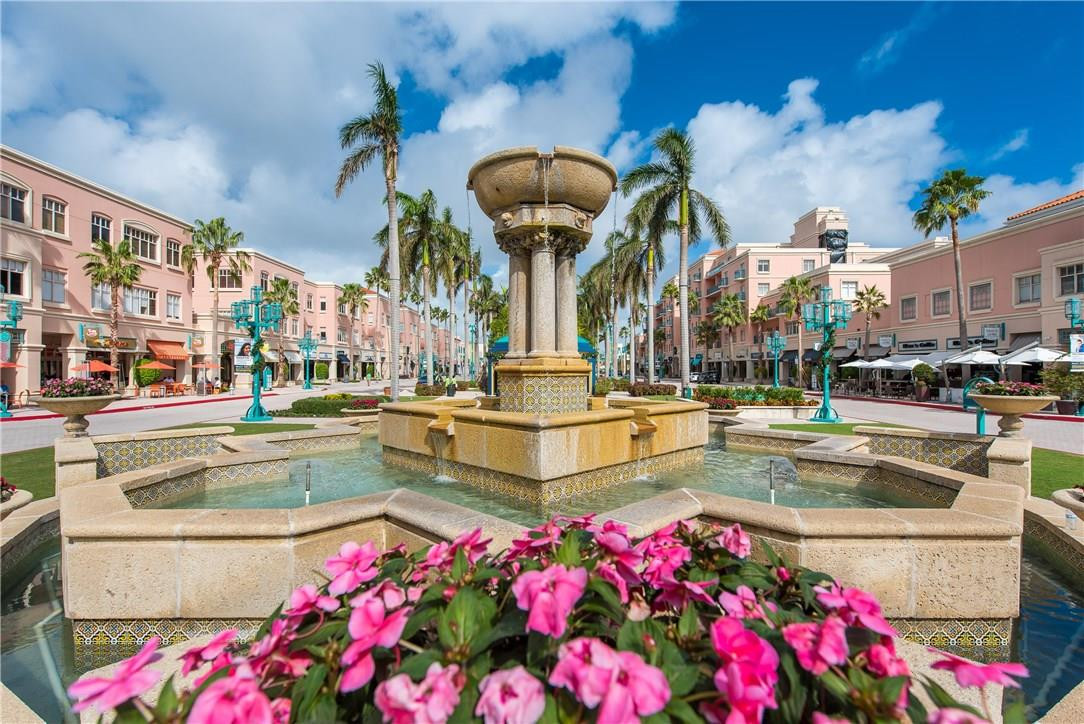 200 Northeast 3rd Avenue Boca Raton, FL 33432 - Photo 60 of 65 Mizner Park - Fine dining and shopping