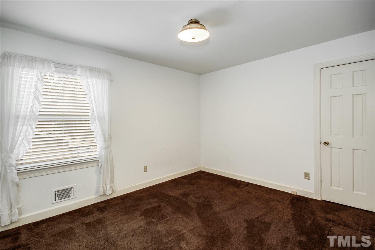 2205 Nancy Ann Drive Raleigh, NC 27607 - Photo 20 of 30
