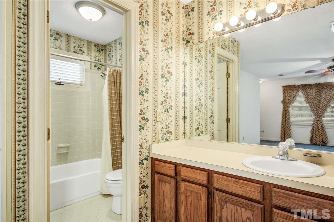 2205 Nancy Ann Drive Raleigh, NC 27607 - Photo 27 of 30