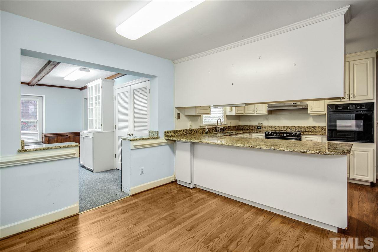 2205 Nancy Ann Drive Raleigh, NC 27607 - Photo 8 of 30