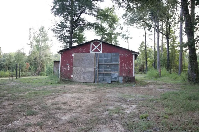 $108,560 | 2521 Grays Creek Road, Dry Prong, LA 71423