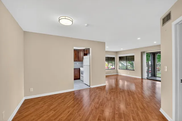 $2,060 | 5040 Rose Hill Drive, Unit 206, Boynton Beach, FL 33437