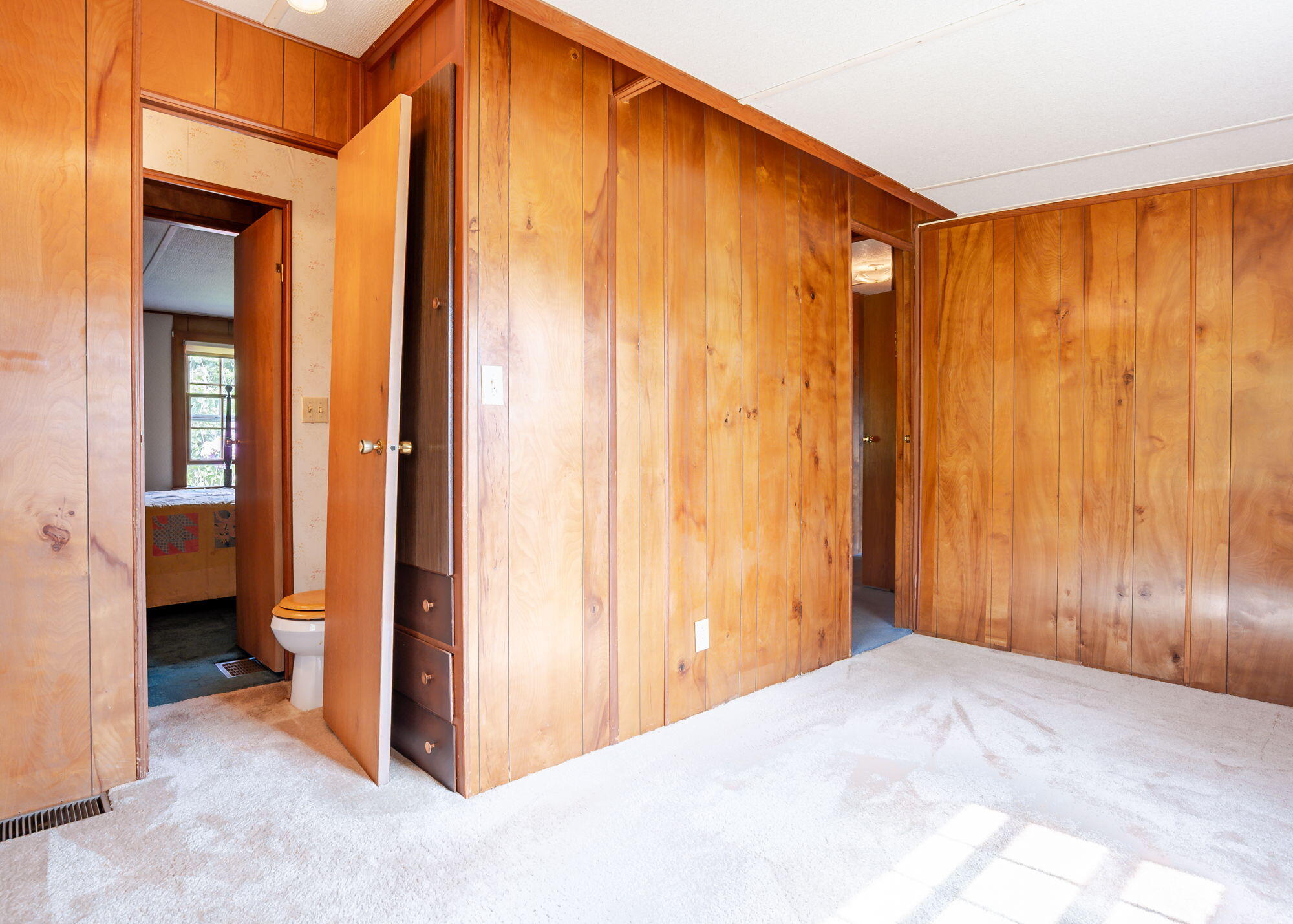690 Old Portland Road Brunswick, ME 04011 - Photo 23 of 48 690OldPortland-Brunswick-21