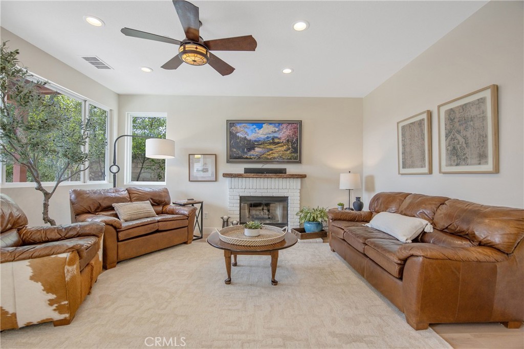 25654 Shaw Place Stevenson Ranch, CA 91381 - Photo 14 of 75