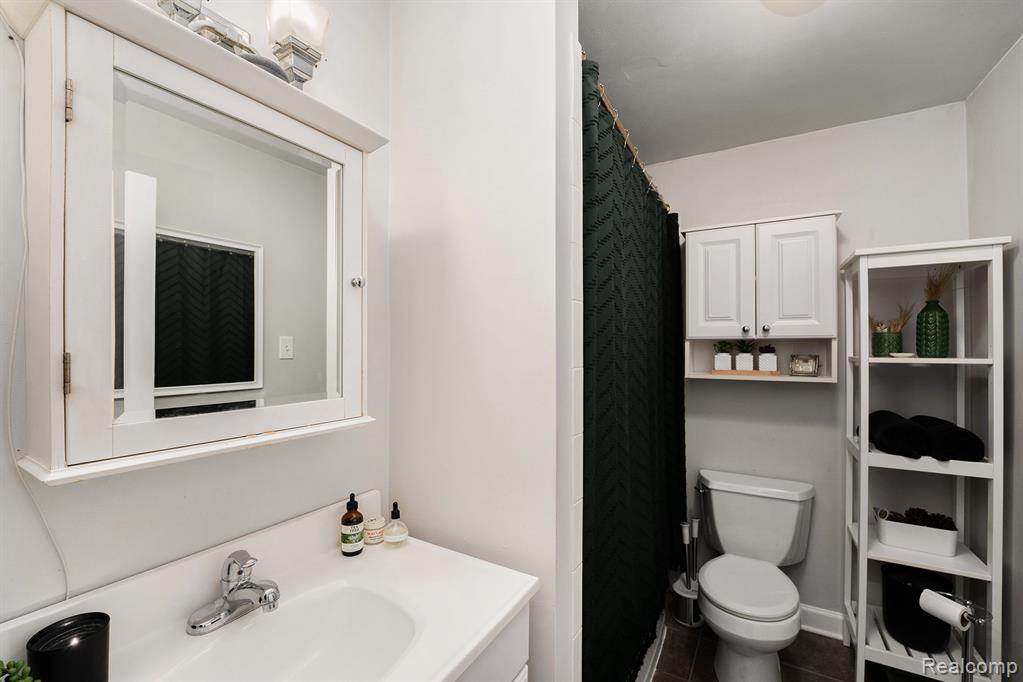 416 Sheldon Road Plymouth, MI 48170 - Photo 13 of 26