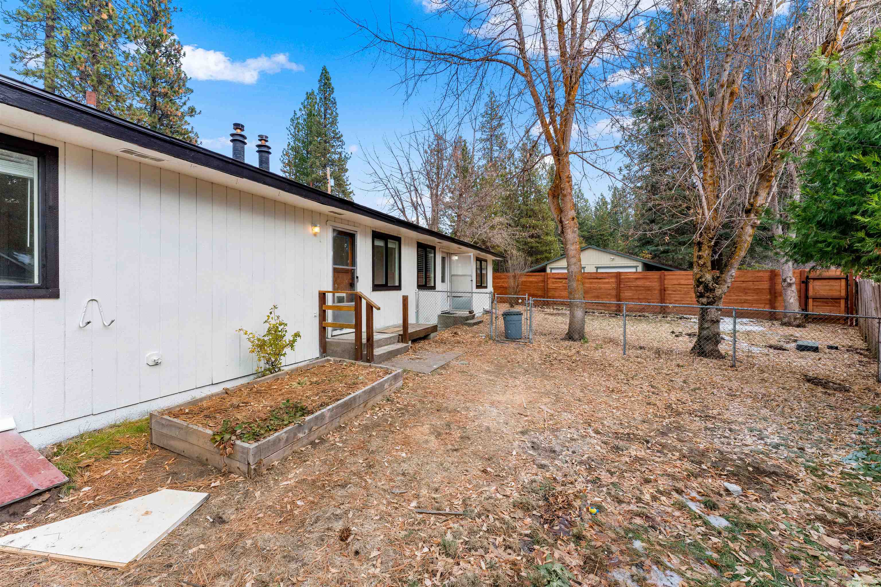 600 Mill Road McCloud, CA 96057 - Photo 25 of 33 Gallery Image 25