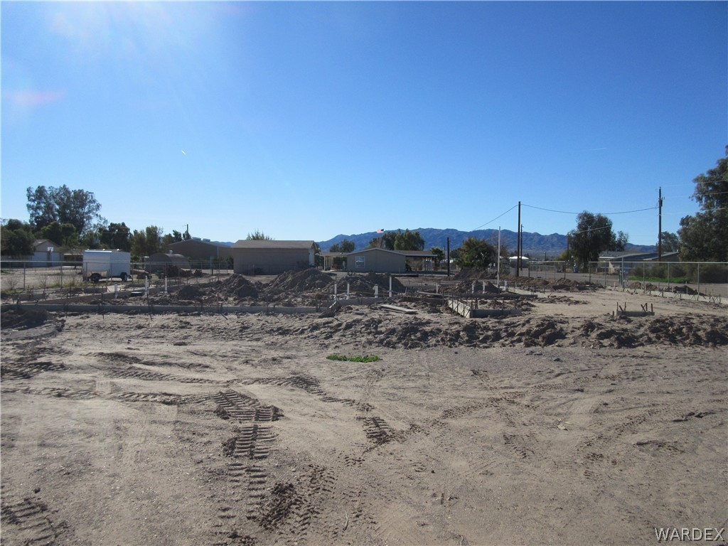 10225 South Empire Road Mohave Valley, AZ 86440 - Photo 3 of 4