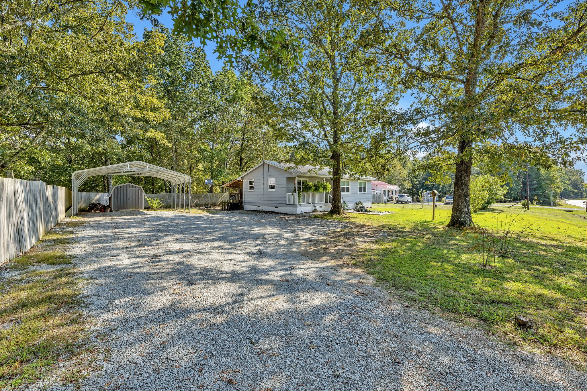 117 Rockhouse Road Hohenwald, TN 38462 - Photo 4 of 30 Gallery Image 4