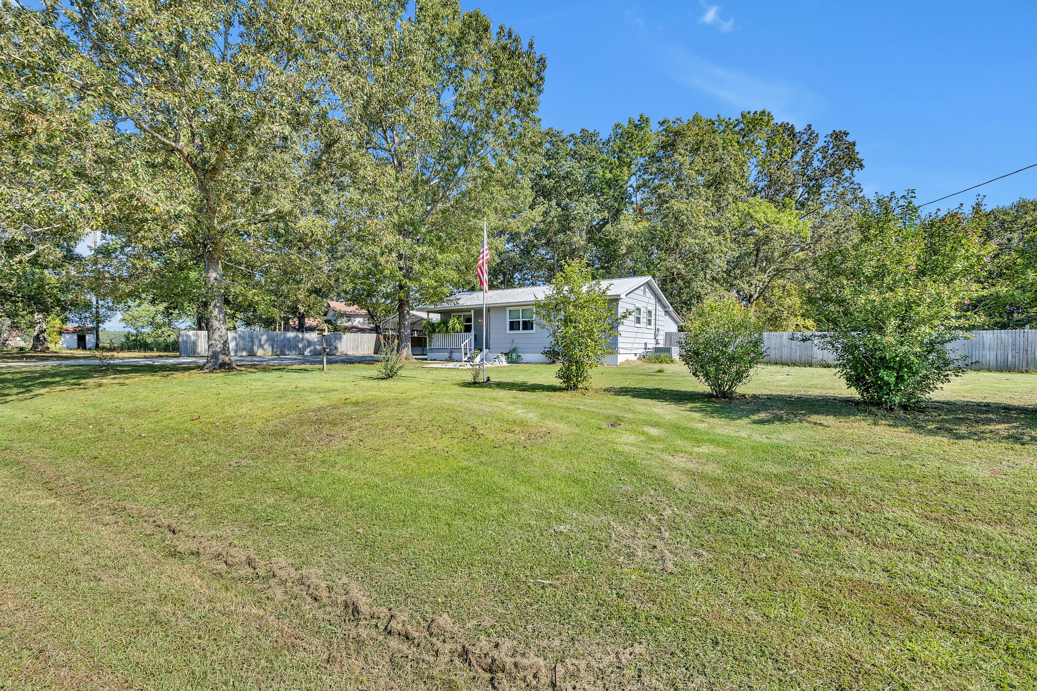 117 Rockhouse Road Hohenwald, TN 38462 - Photo 7 of 30 Gallery Image 7