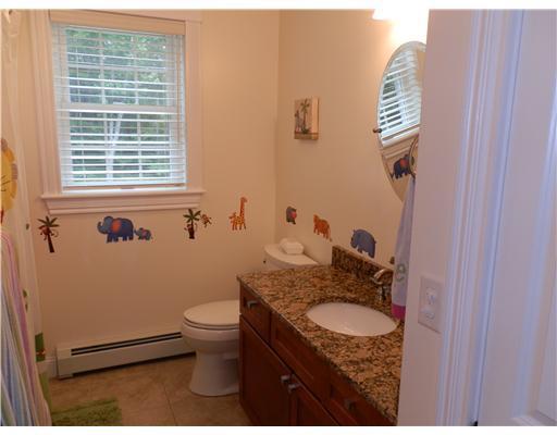 136 Fieldstone Estates Road York, ME 03909 - Photo 13 of 16 Bathroom.