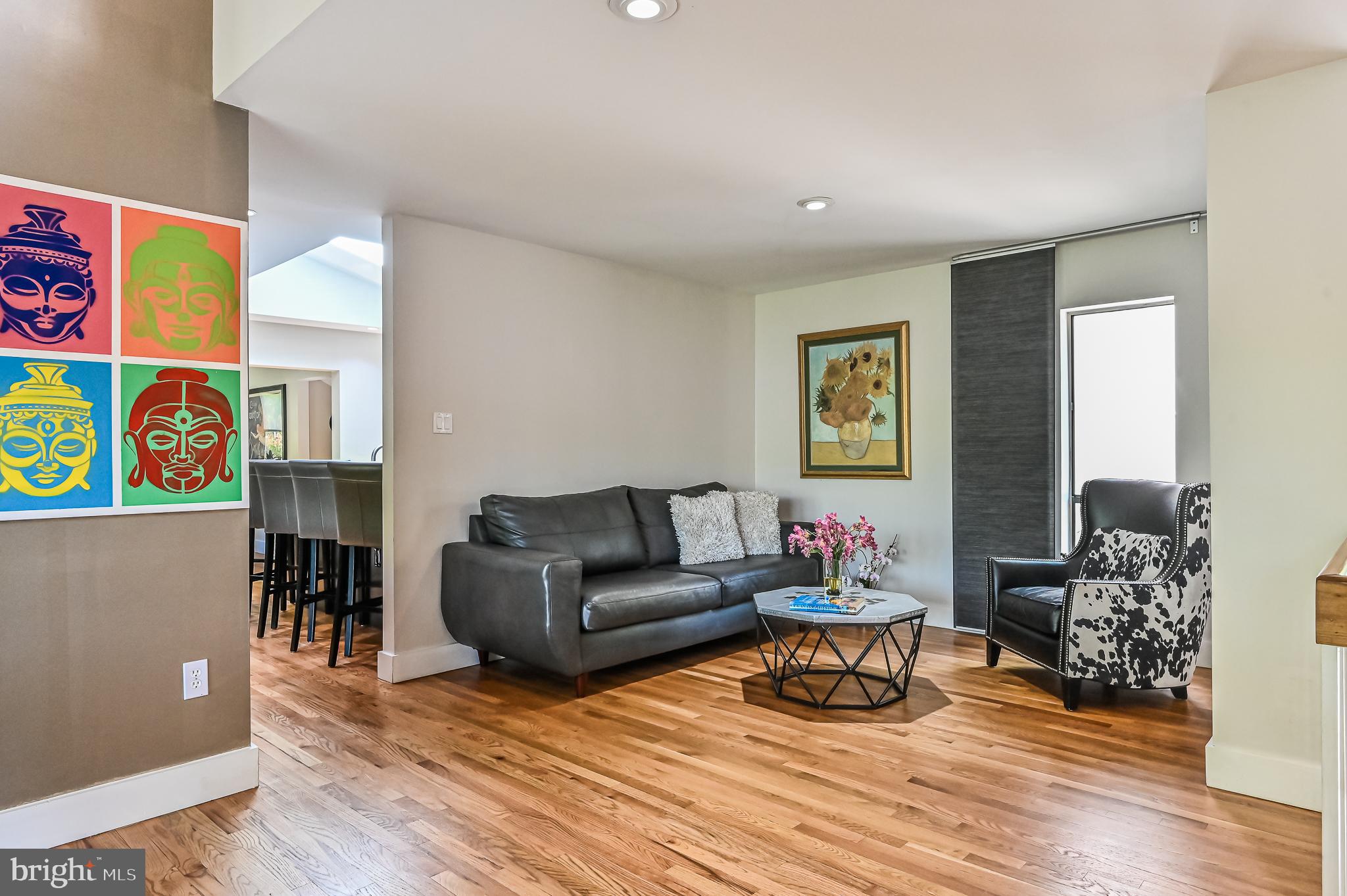 2000 Halyard Lane Reston, VA 20191 - Photo 4 of 56 Private sitting area or office space