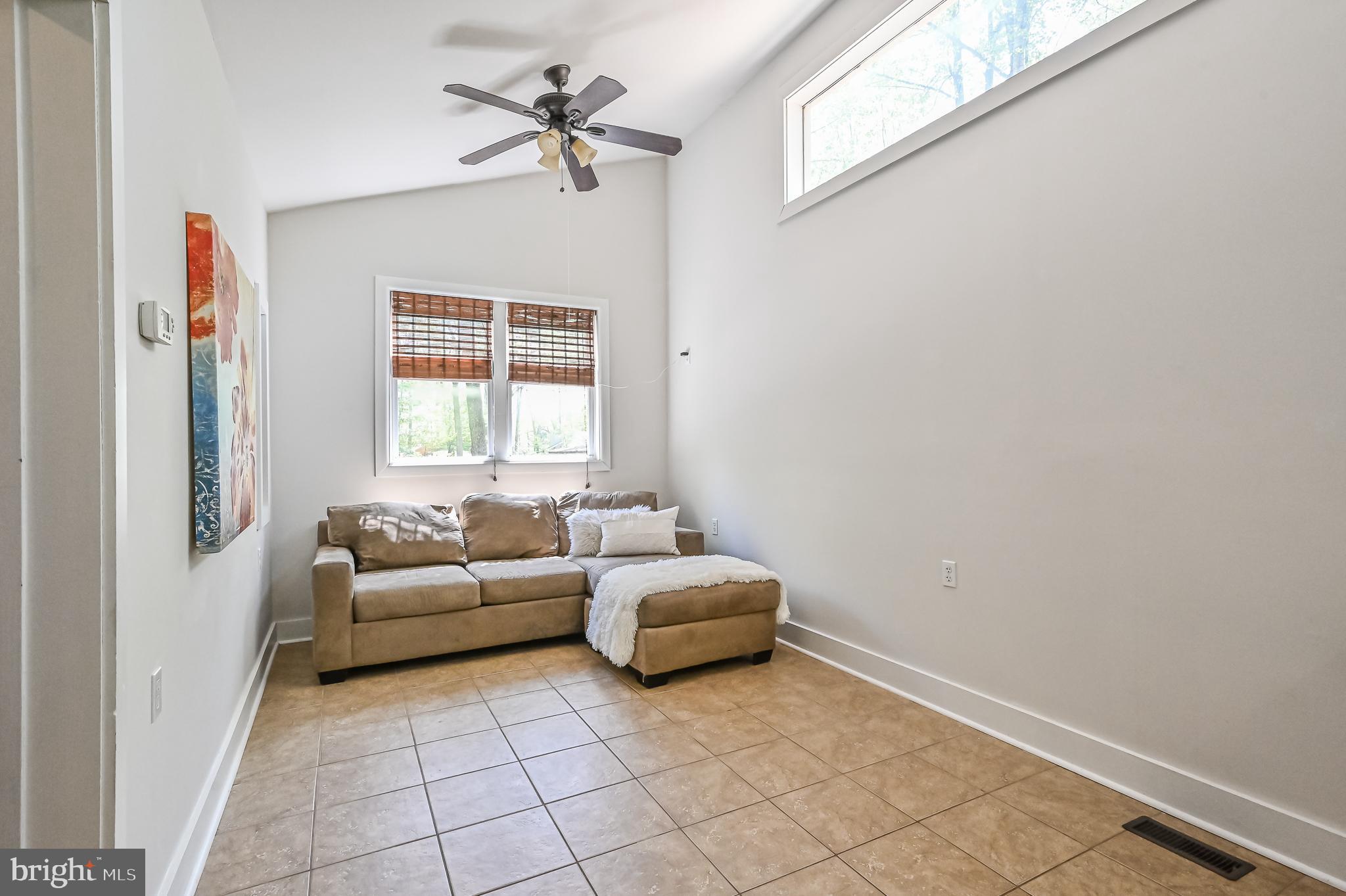 2000 Halyard Lane Reston, VA 20191 - Photo 32 of 56 Separate Apartment above the garage
