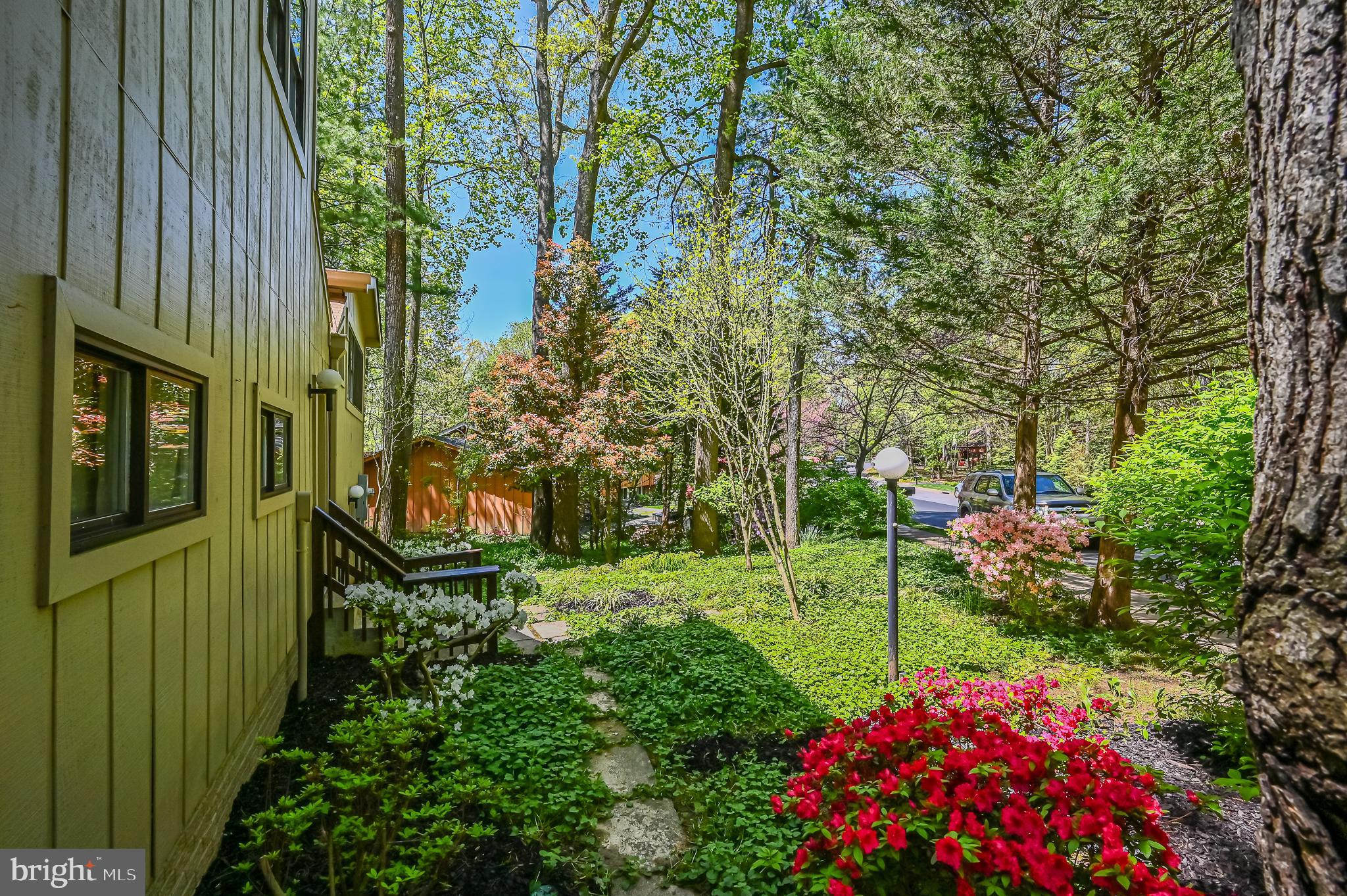 2000 Halyard Lane Reston, VA 20191 - Photo 44 of 56 Side entrance to the separate apartment