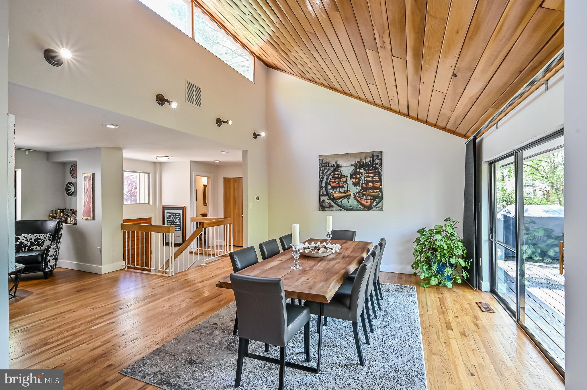 2000 Halyard Lane Reston, VA 20191 - Photo 7 of 56 Oversized Sliding Glass Doors leads to Rear deck