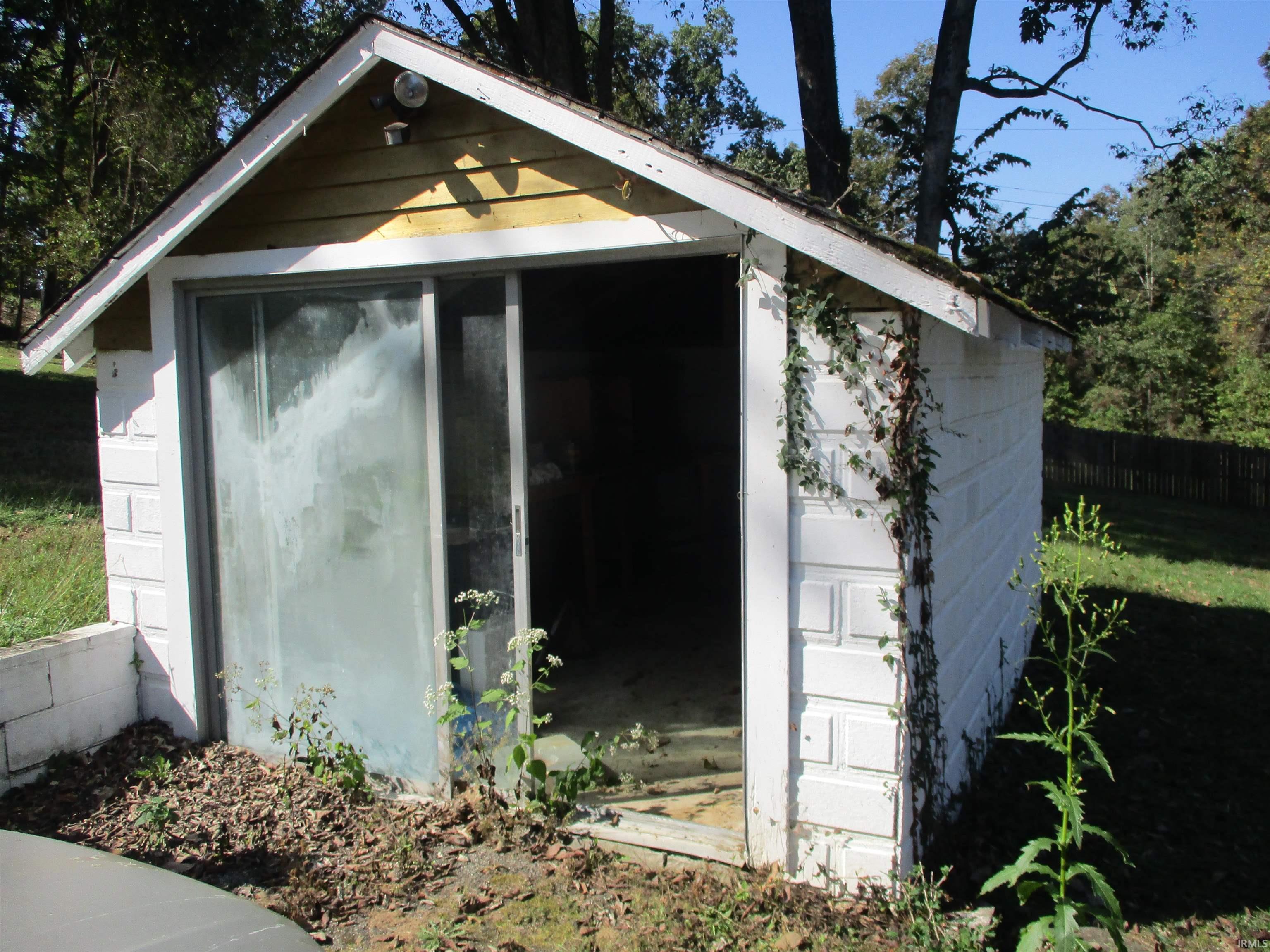 799 South Maple Street French Lick, IN 47432 - Photo 4 of 10